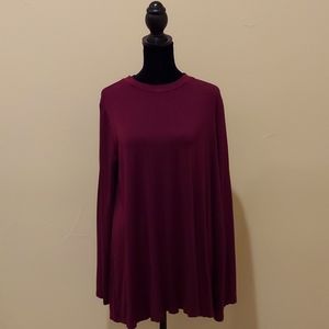 Long sleeve flowy t-shirt